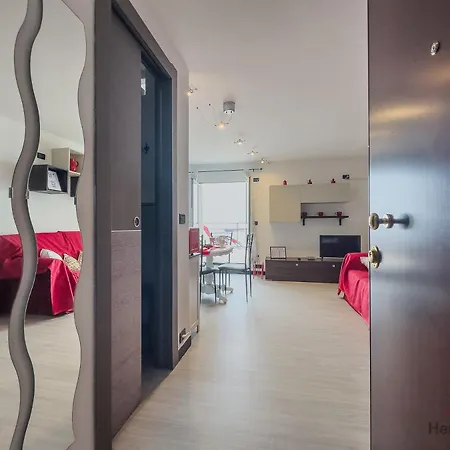 Sea View Penthouse - Free Park - Wifi