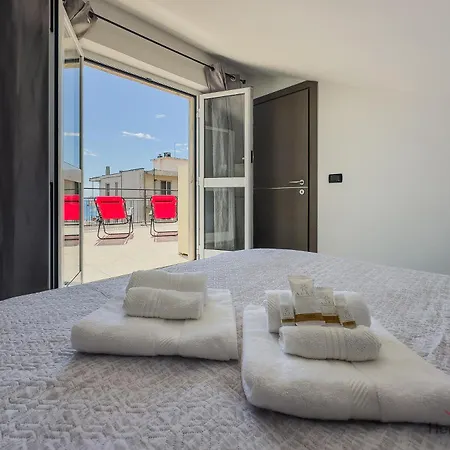 Blue Terrace - Free Parking - Sea View - Wifi *