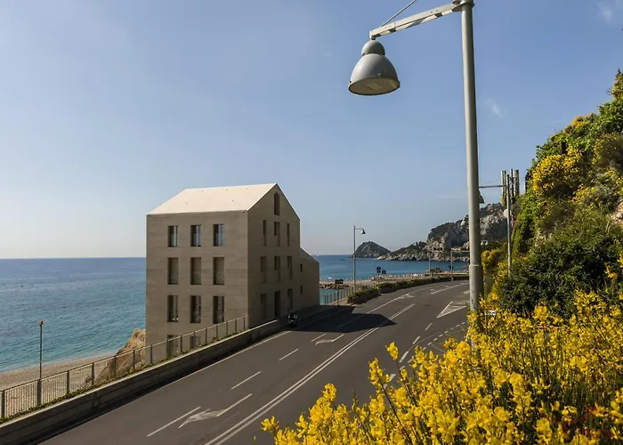 Appartement Sea View Penthouse - Free Park - Wifi *
