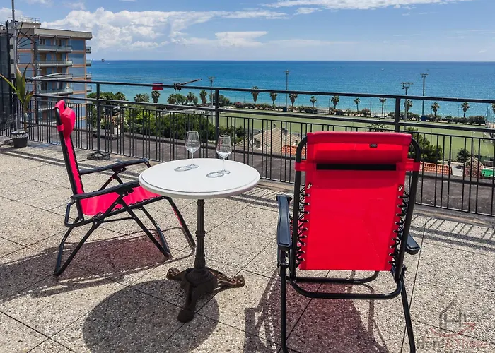 Sea View Penthouse - Free Park - Wifi Appartement *